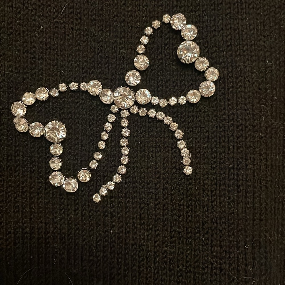 Kate Spade Rhinestone Bow Toss Sweater. Size small. Good condition. - Picture 2 of 5